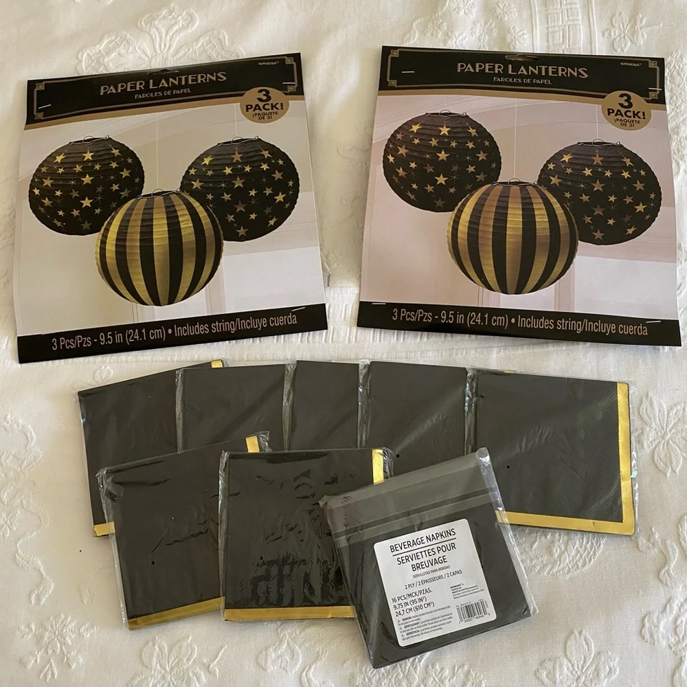 Black and Gold Paper Party Supplies NWT